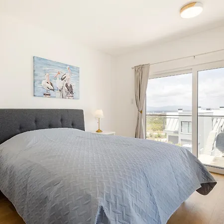 Pestana Valley Nature Village 4*