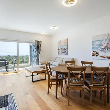 Pestana Valley Nature Village Estômbar