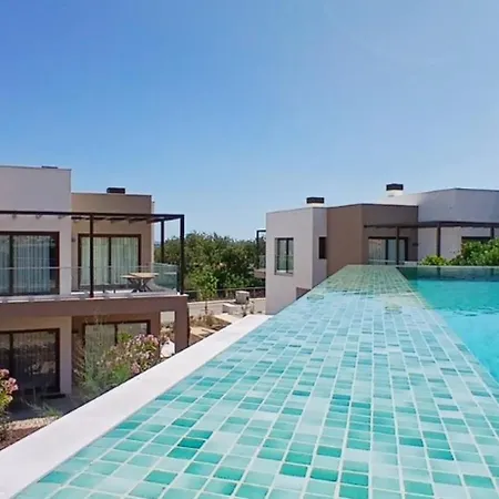 Pestana Valley Nature Village Apart Otel