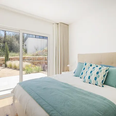 Pestana Valley Nature Village 4* Estômbar