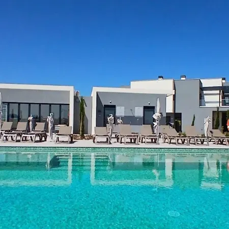 Pestana Valley Nature Village Apart Otel