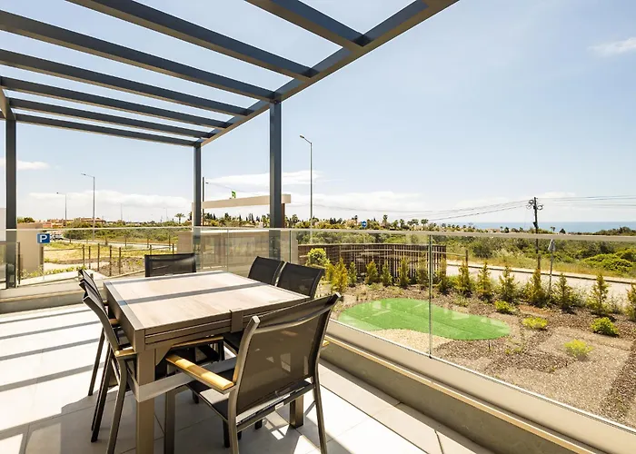 Apartmanhotel Pestana Valley Estômbar